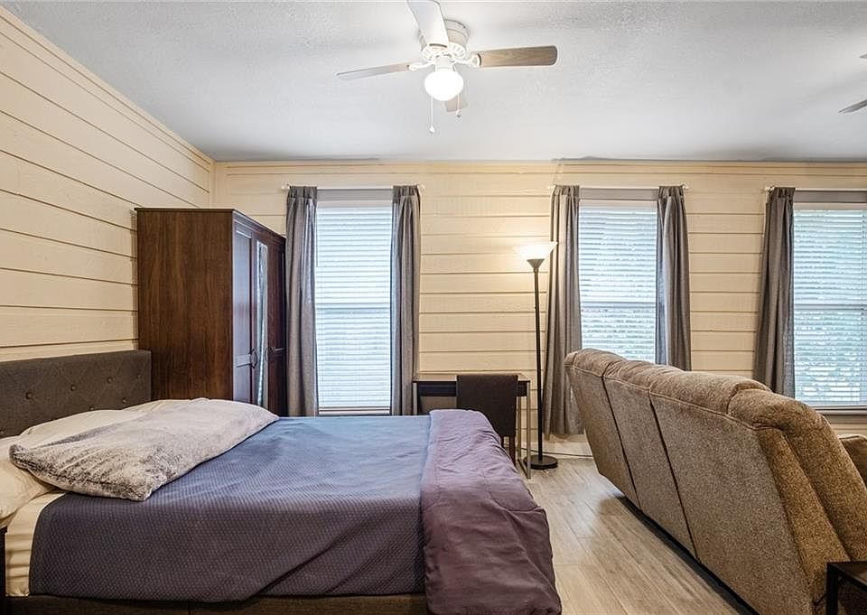 1st image of 9009 Sawtooth Ln APT C