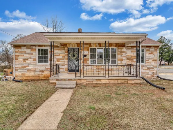 2846 Cove Rd NW, Roanoke, VA 24017