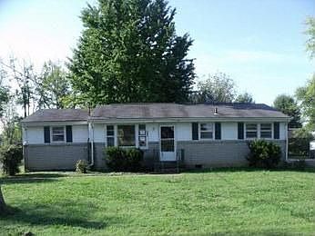 1st image of 426 Nixon Dr
