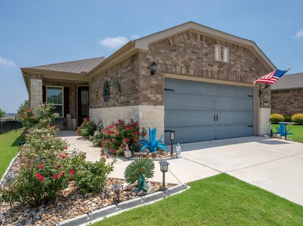 202 Yorktown St, Georgetown, TX 78633