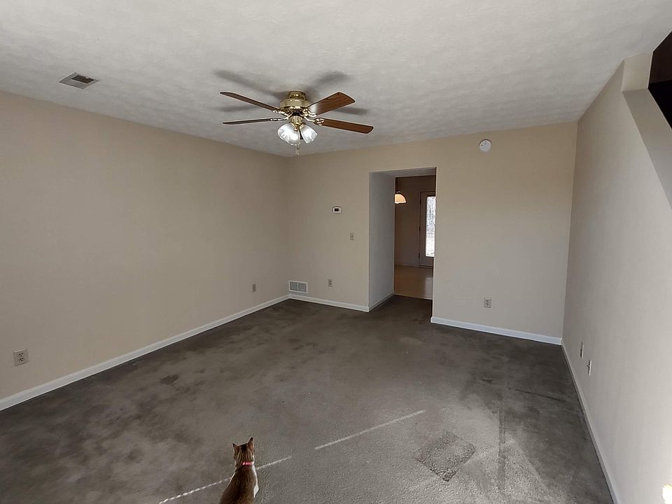 1st image of 160 S Keeneland Dr APT 20