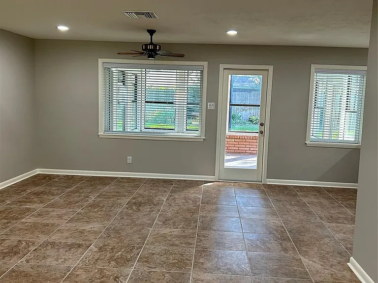 10233 Moorberry Ln — Photo 3