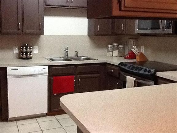 3rd image of 2205 Kings Ave