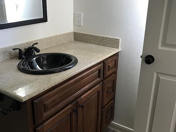 2nd image of 219 Fairfax Ln