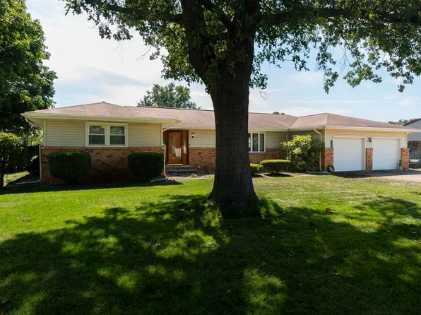 25296 Alfonsa Dr, South Bend, IN 46619