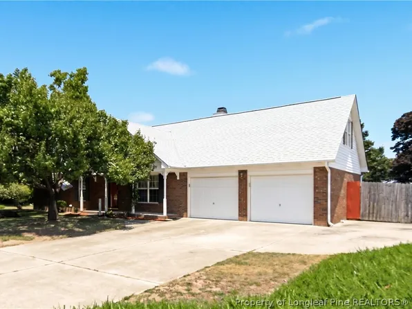 135 Partridge Rd, Fayetteville, NC 28306