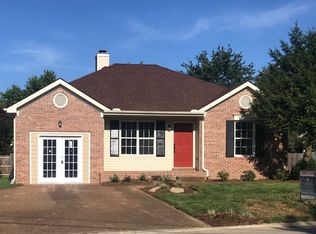 113 Oak Leaf Ct, Hendersonville, TN 37075
