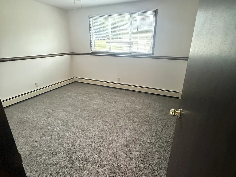 214 SW 21st St #1 — Photo 6