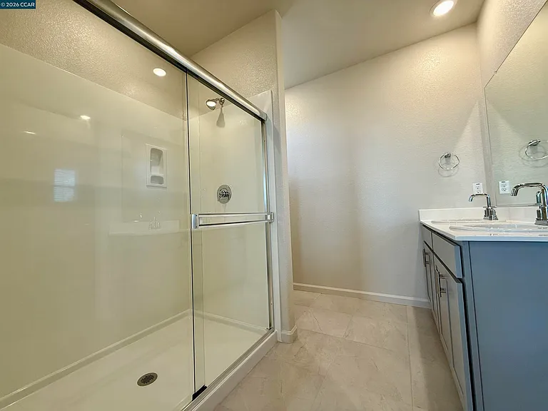 626 Shefford Dr — Photo 13