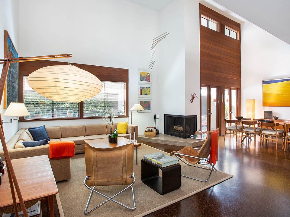 1st image of 11922 Gorham Ave APT 2