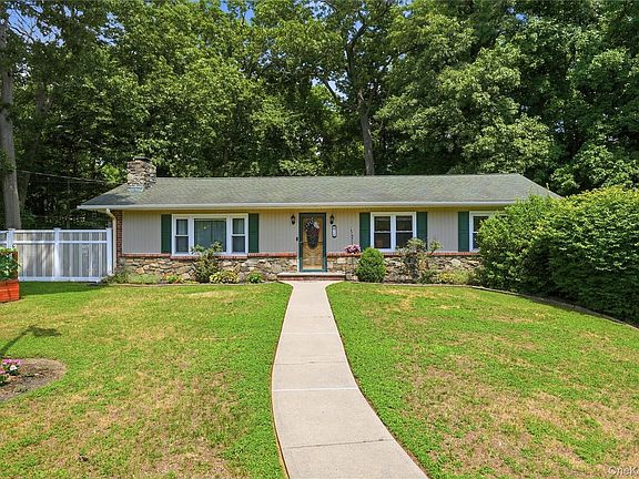 2nd image of 26 Garden Drive