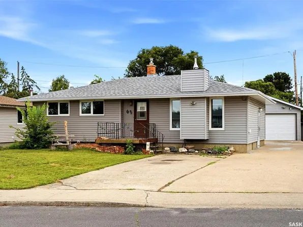 65 McCaul CRESCENT, Regina, SK S4R 3X3