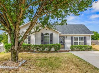 2459 Shadow Valley Rd, High Point, NC 27265