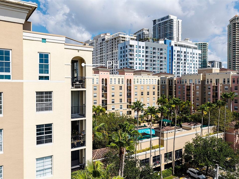 1st image of 520 SE 5th Avenue #1703