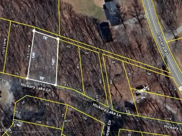 27 Retreat Dr, Crossville, TN 38572