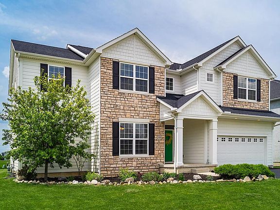 2nd image of 1098 Balmoral Dr