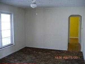 4th image of 138 Parkwood Dr