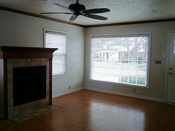 3rd image of 1857 E Kensington Ave