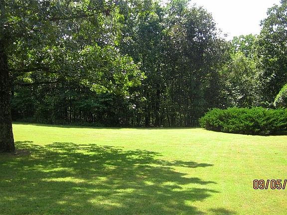 3rd image of 11211 Mountain Spring Dr