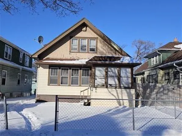 3735 North 15th STREET, Milwaukee, WI 53206
