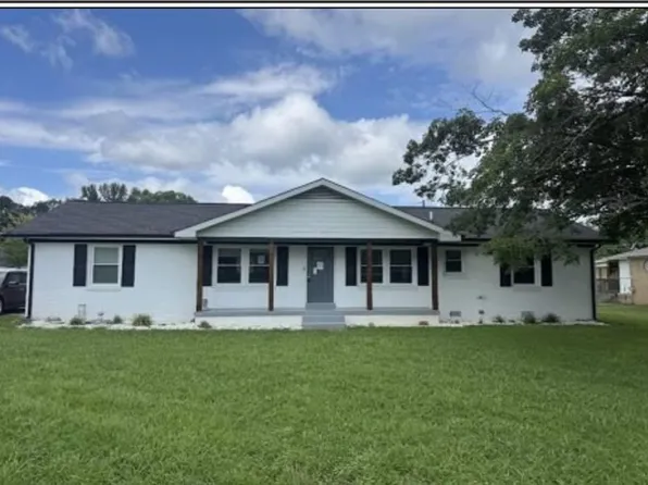 110 Sherwood Dr, Waverly, TN 37185