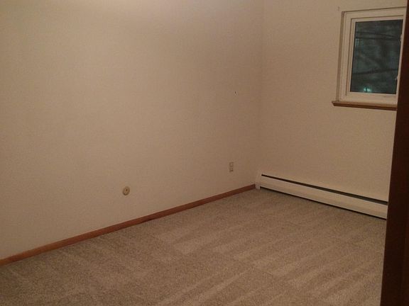 4th image of 767 Wehrle Dr APT 15