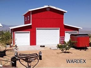 2nd image of 8100 N Corral Rd