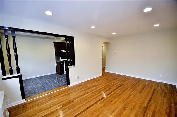 Rented by R New York | media 1