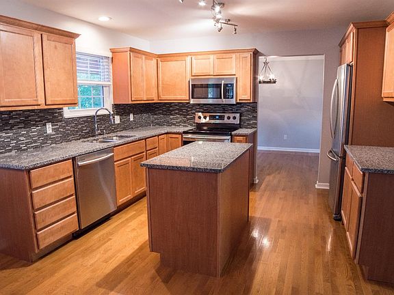 5th image of 2784 Jessica Ct