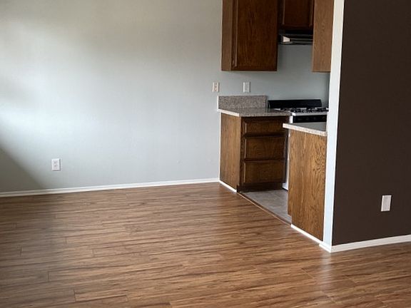 4th image of 11622 Idaho Ave #4