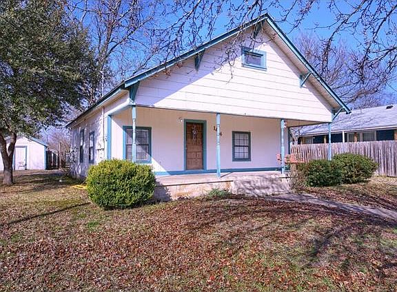 3rd image of 1414 Burns Blvd