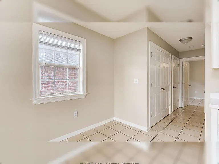 2503 W 7th St #27 — Photo 9