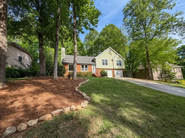 4465 Sagebrush Dr NW, Marietta, GA 30152