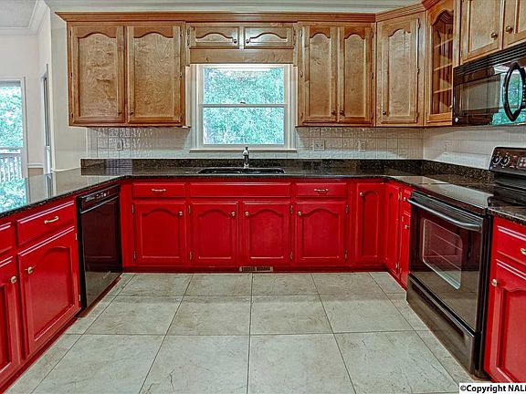 4th image of 15019 Leafmore Dr SE
