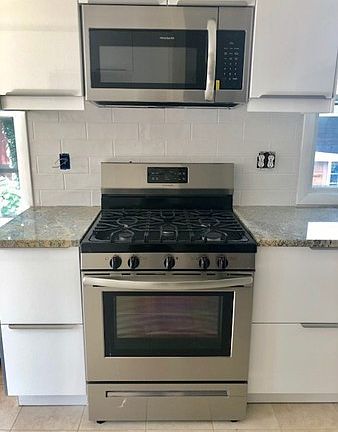 3rd image of 1003 Chestnut St #0