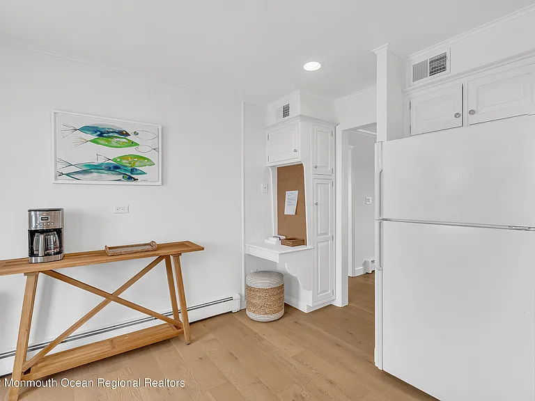 706 Morven Ter — Photo 19