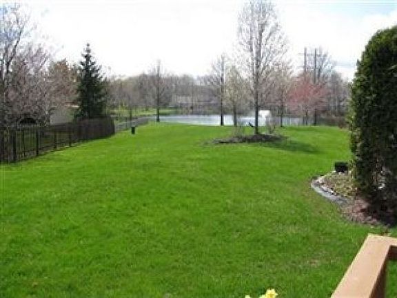 2nd image of 16625 Lake Circle Dr
