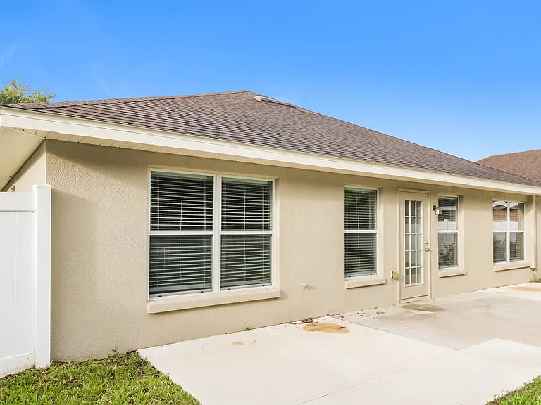 18525 Dajana Ave — Photo 15