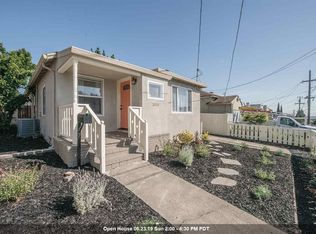 2524 Grande Vista Ave, Oakland, CA 94601