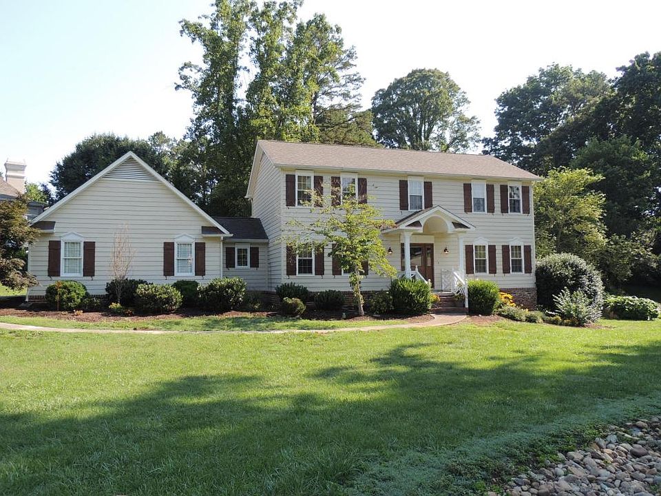 1st image of 7409 Sherwood Dr