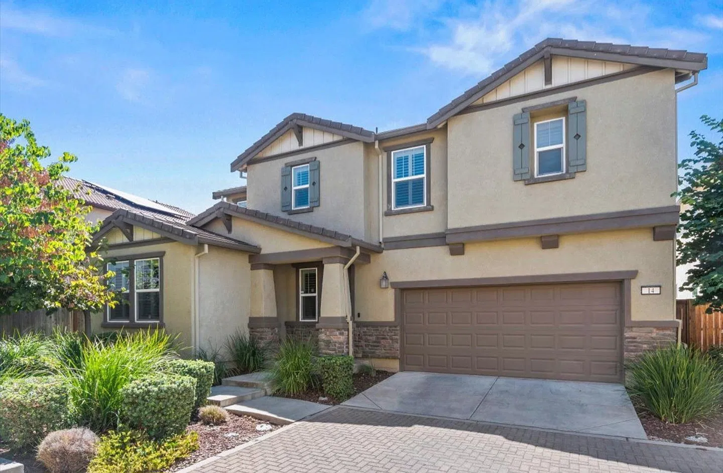 4 bed, 2238 sqft, $2,850 — Photo 2