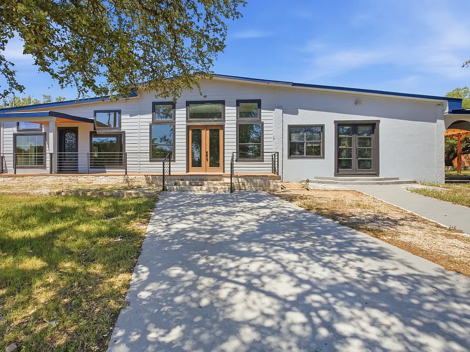 17621 Stacey Ln
