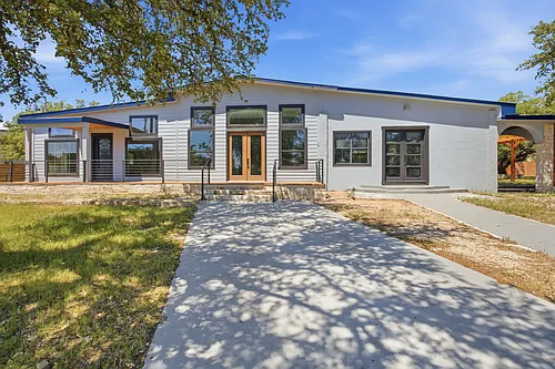 17621 Stacey Ln Photo 1