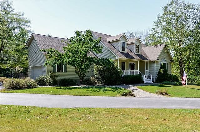 1st image of 227 Bruyn Ave