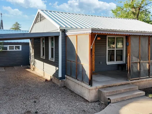 705 E Ave E, Alpine, TX 79830