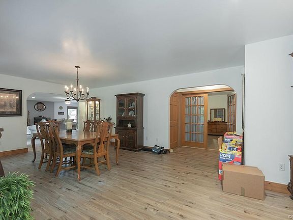 3rd image of 9801 Kanak Dr