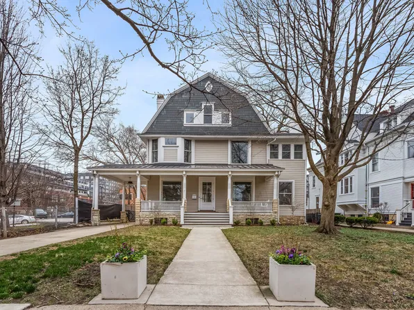 1735 Asbury Ave, Evanston, IL 60201