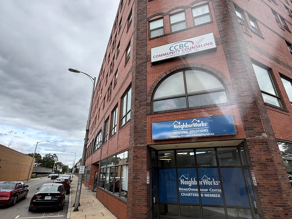 24 Park St #4C