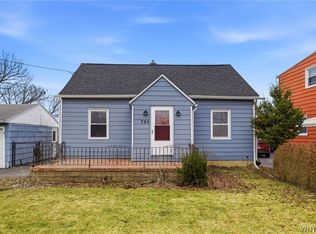 795 Mineral Springs Rd, Buffalo, NY 14224