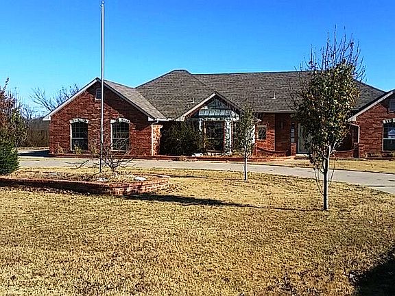 4th image of 3200 Wimberley Dr